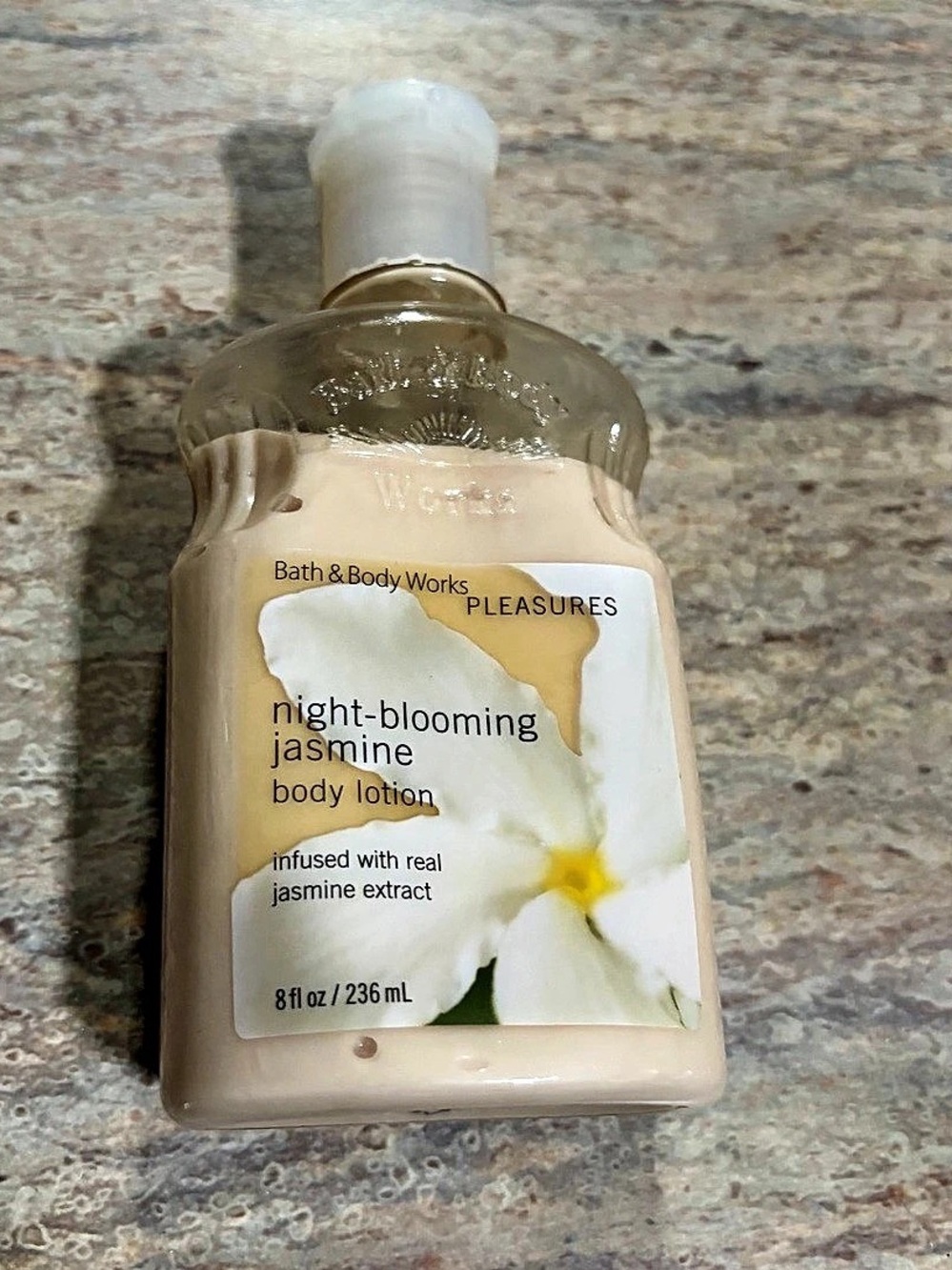 Bath & Body Works Night-Blooming Jasmine Discontinued Body Lotion